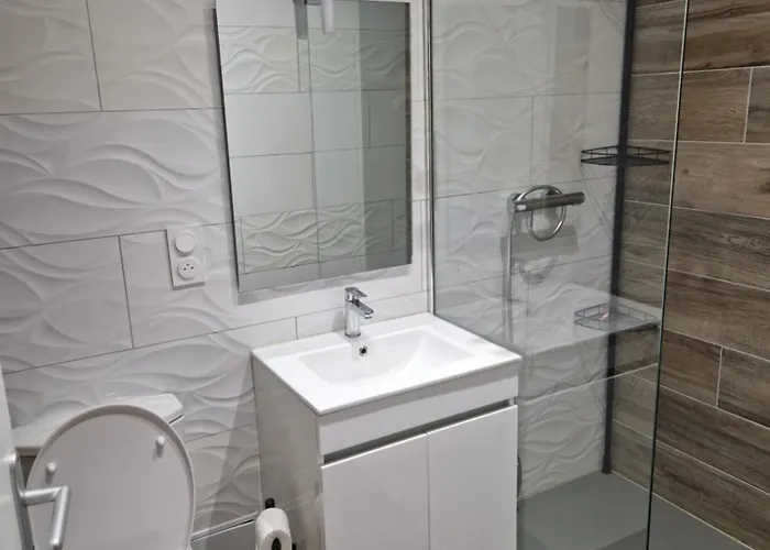 Yleana Appartement *