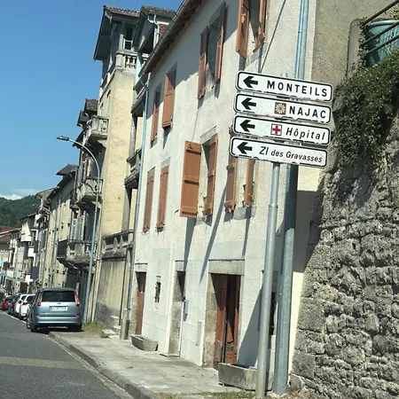 Yleana * Villefranche-de-Rouergue
